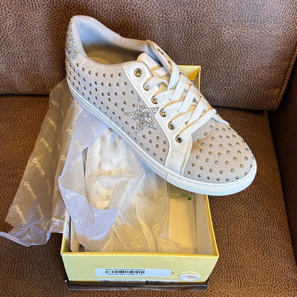 Outwoods Cream and Silver Glitter Sneakers